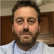 Docente di francese e inglese offre lezioni private di inglese e francese a studenti di scuola media e superiore